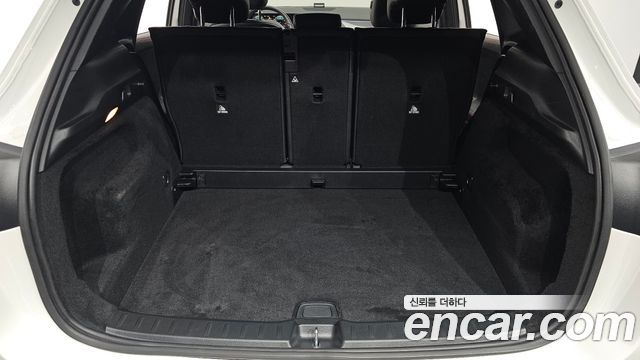 Mercedes-Benz GLA-Class GLA250 4MATIC