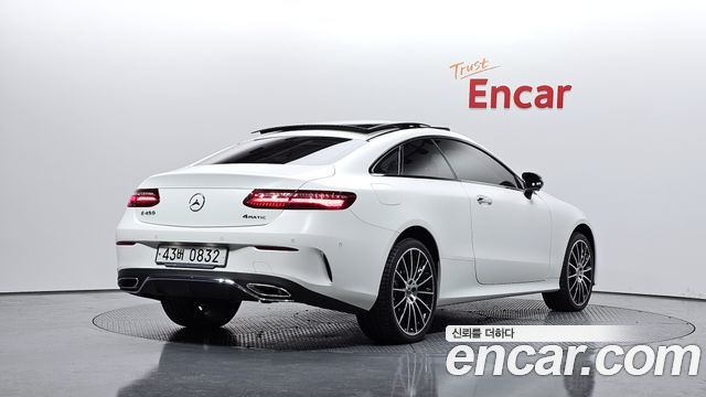 Mercedes-Benz E-Class E450 4MATIC Coupe