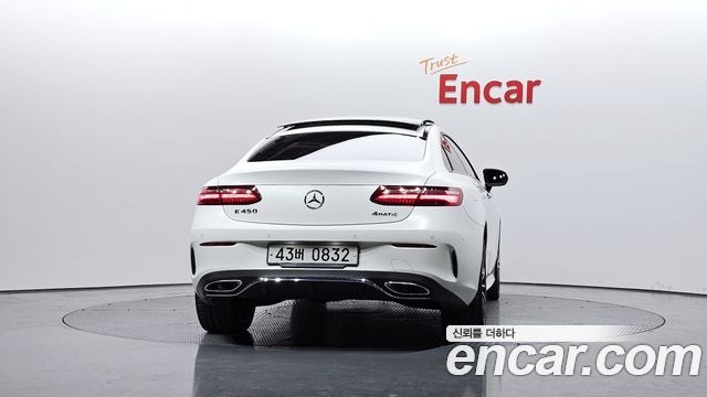Mercedes-Benz E-Class E450 4MATIC Coupe
