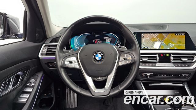 BMW 3-Series 330e Luxury