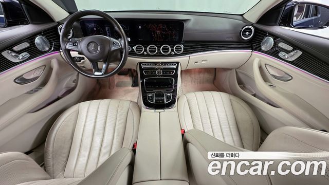 Mercedes-Benz E-Class E400 4MATIC Exclusive