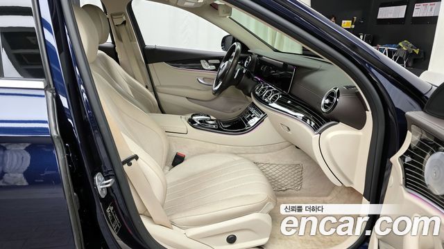 Mercedes-Benz E-Class E400 4MATIC Exclusive