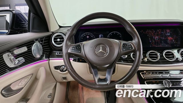 Mercedes-Benz E-Class E400 4MATIC Exclusive