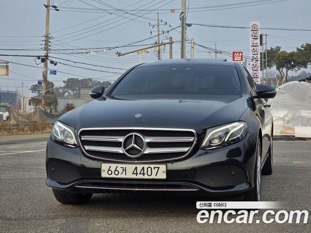 Mercedes-Benz E-Class E220d Avantgarde