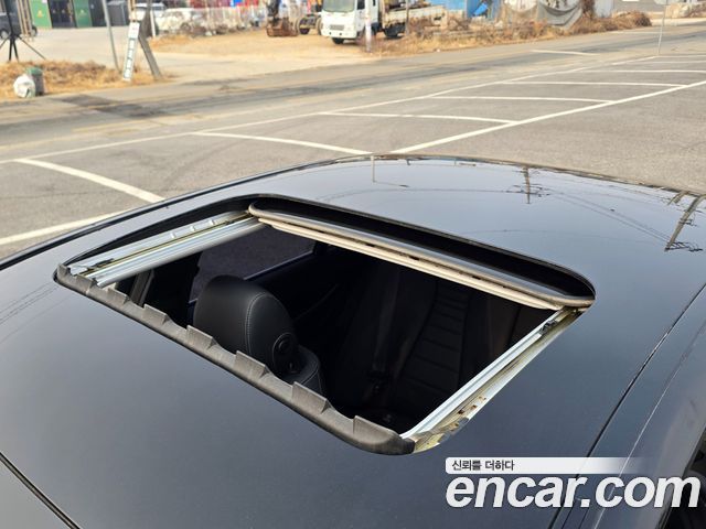 Mercedes-Benz E-Class E220d Avantgarde