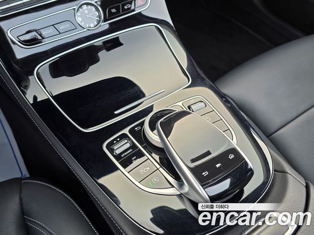 Mercedes-Benz E-Class E220d Avantgarde