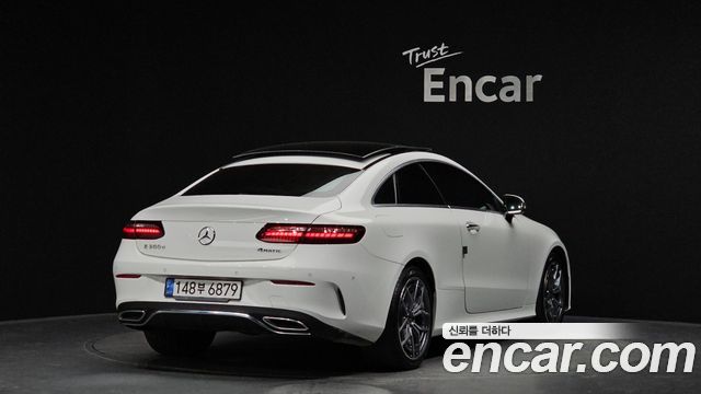 Mercedes-Benz E-Class E300d 4MATIC Coupe