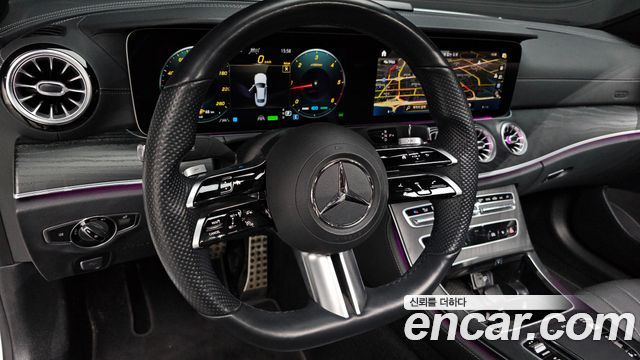 Mercedes-Benz E-Class E300d 4MATIC Coupe