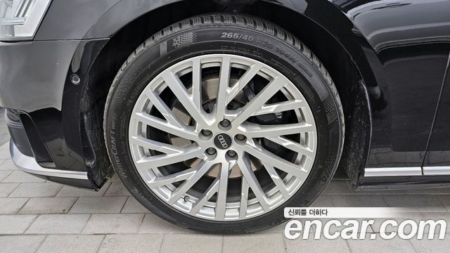 Audi A8 55 TFSI Quattro LWB