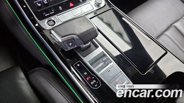 Audi A8 55 TFSI Quattro LWB