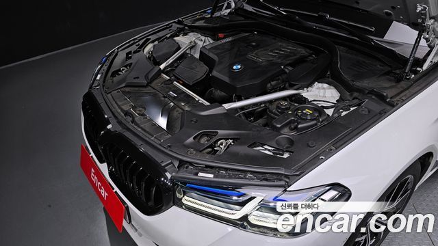BMW 5-Series 530i M Sport Package