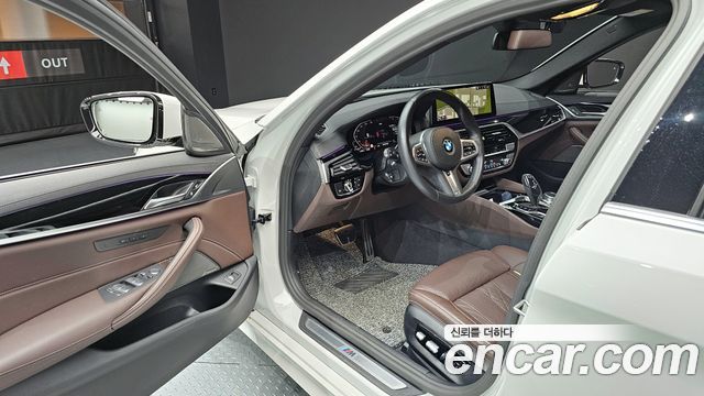 BMW 5-Series 530i M Sport Package