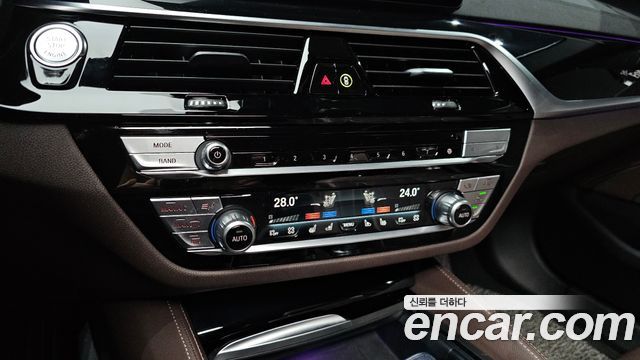 BMW 5-Series 530i M Sport Package
