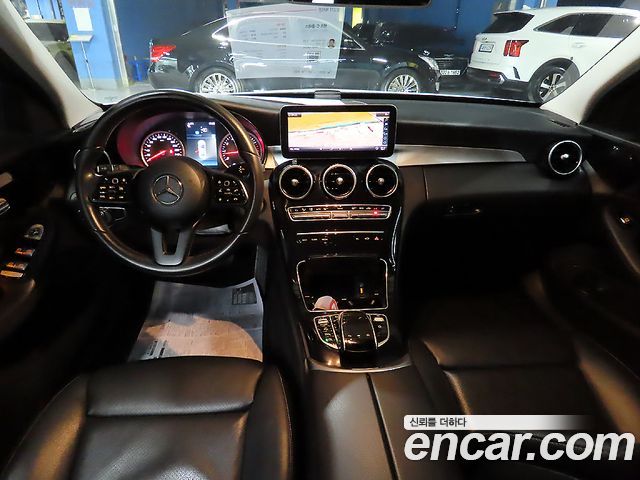 Mercedes-Benz C-Class C200
