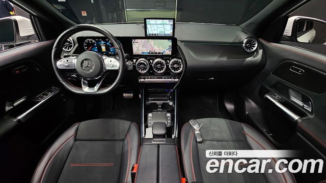 Mercedes-Benz GLA-Class GLA250 4MATIC
