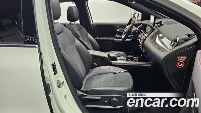 Mercedes-Benz GLA-Class GLA250 4MATIC
