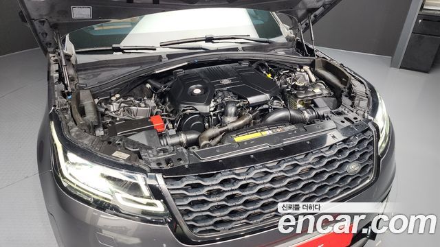 Land Rover Range Rover Velar 3.0 D300 R-Dynamic HSE