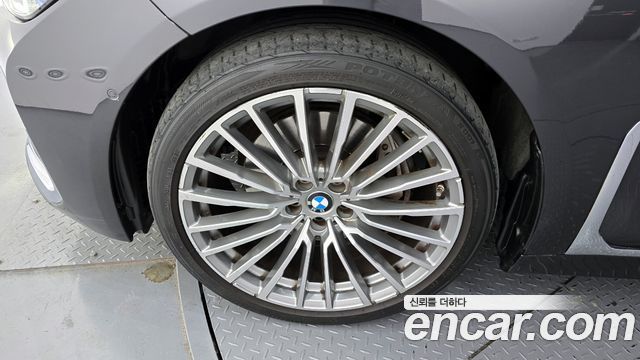 BMW 7-Series 730d xDrive Design Pure Excellence