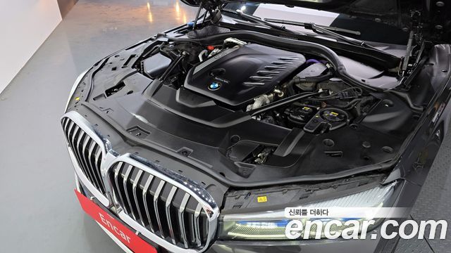 BMW 7-Series 730d xDrive Design Pure Excellence