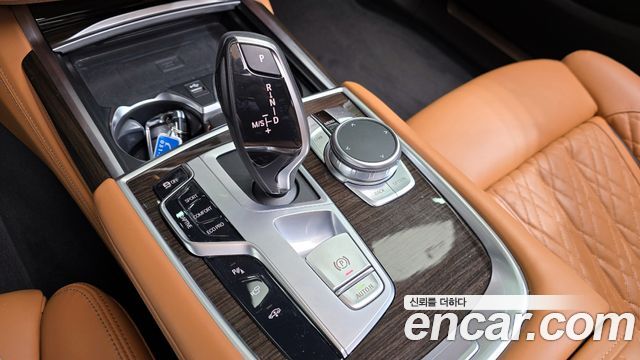 BMW 7-Series 730d xDrive Design Pure Excellence