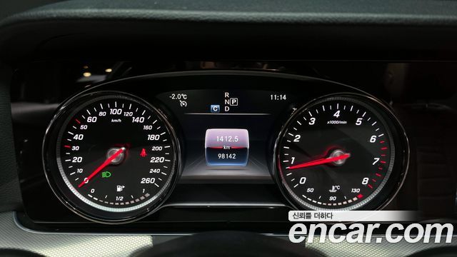 Mercedes-Benz E-Class E300 Avantgarde