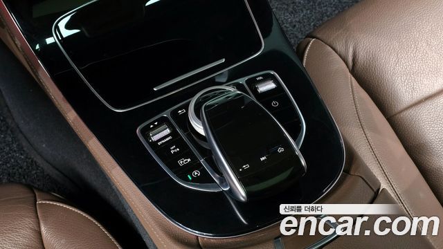 Mercedes-Benz E-Class E300 Avantgarde