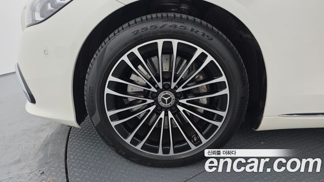 Mercedes-Benz S-Class S350 d
