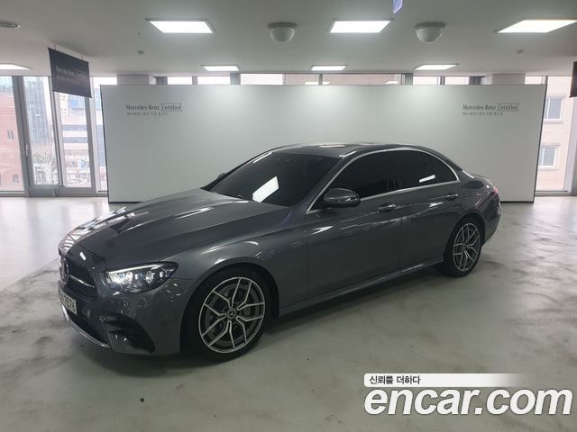 Mercedes-Benz E-Class E220d 4MATIC AMG Line