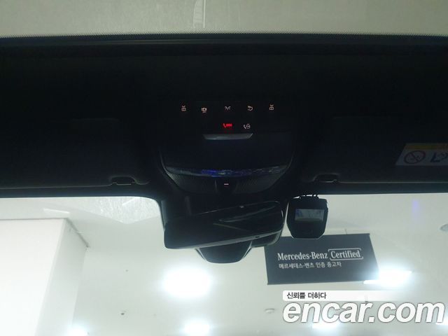 Mercedes-Benz E-Class E220d 4MATIC AMG Line
