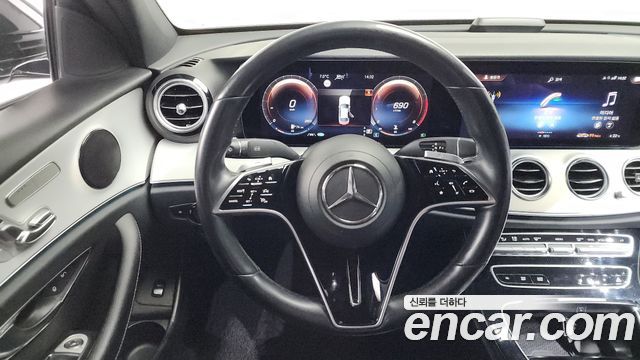 Mercedes-Benz E-Class E250 Avantgarde