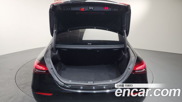 Mercedes-Benz E-Class E250 Avantgarde