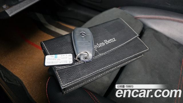 Mercedes-Benz CLA-Class CLA250 4MATIC