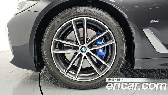 BMW 5-Series 520i M Sport