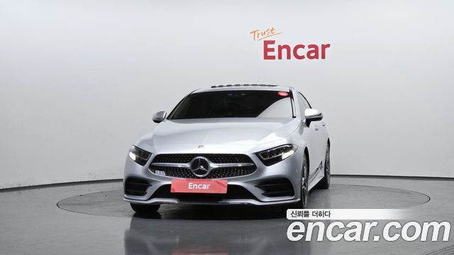 Mercedes-Benz CLS-Class CLS300d AMG Line