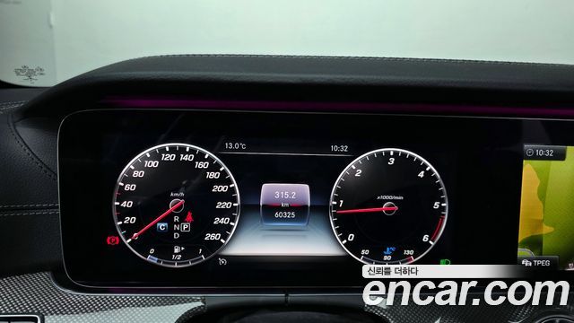 Mercedes-Benz CLS-Class CLS300d AMG Line