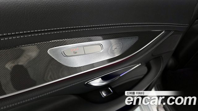 Mercedes-Benz CLS-Class CLS300d AMG Line