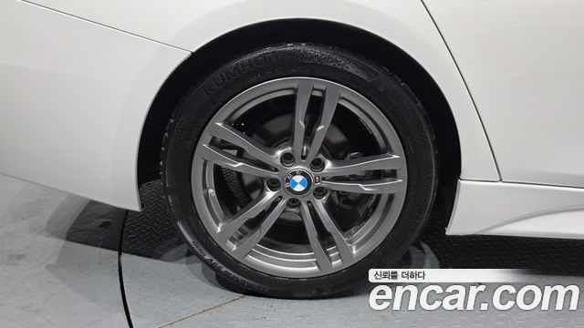 BMW 3-Series 320i M Sport