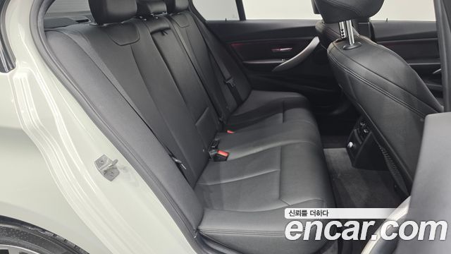 BMW 3-Series 320i M Sport