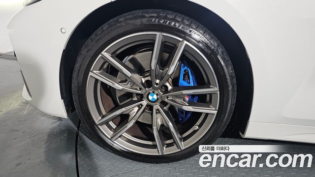 BMW 4-Series M440i xDrive Online Exclusive Coupe