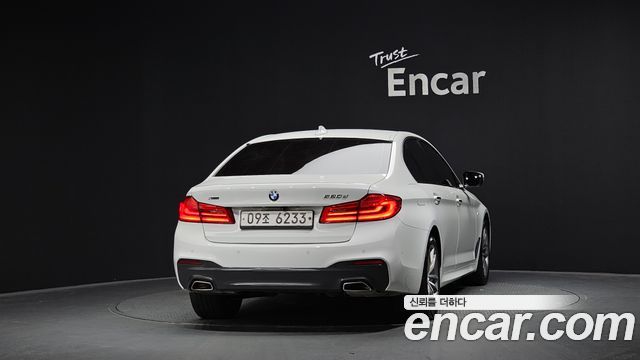 BMW 5-Series 520d xDrive M Sport Package Plus
