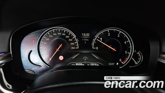 BMW 5-Series 520d xDrive M Sport Package Plus