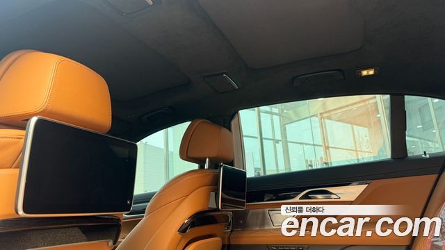 BMW 7-Series 740Li xDrive M Sport Package