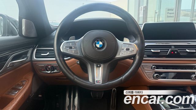 BMW 7-Series 740Li xDrive M Sport Package