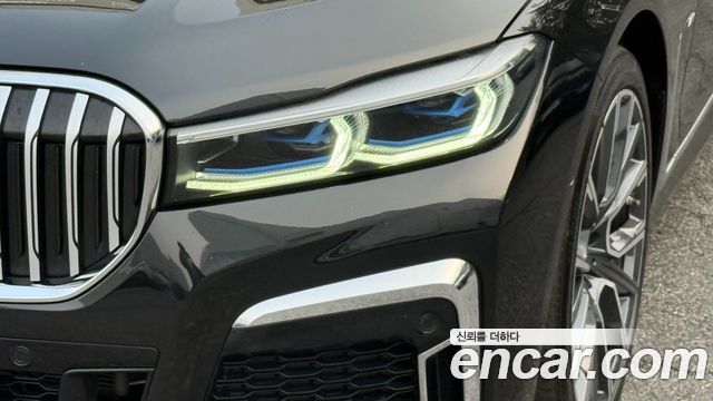 BMW 7-Series 740Li xDrive M Sport Package