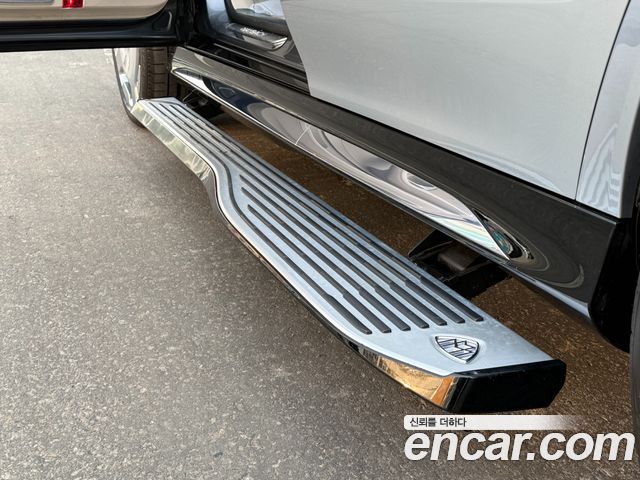 Mercedes-Benz GLS-Class Maybach GLS600 4MATIC