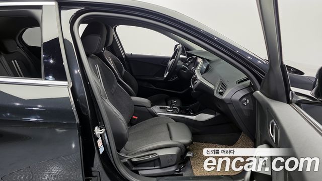 BMW 1-Series 118d Joy