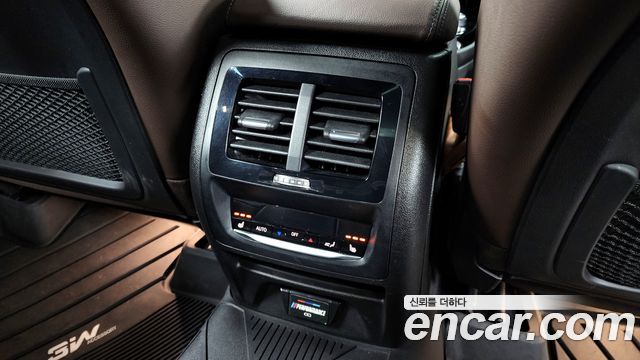 BMW X3 xDrive 20i M sports Online Exclusive Edition