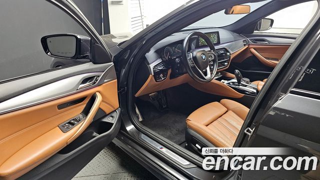 BMW 5-Series 530i M Sport Package