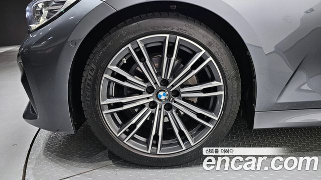 BMW 3-Series 320i M Sport