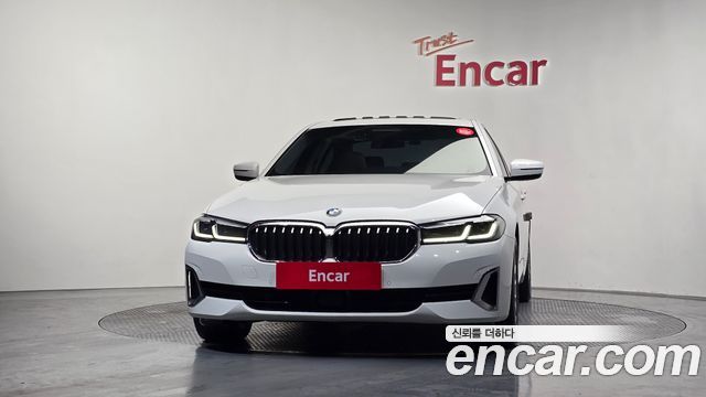 BMW 5-Series 523d Luxury
